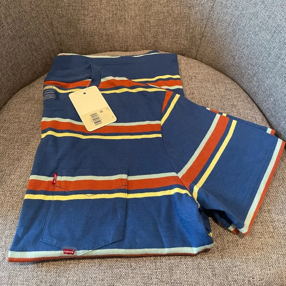 Levi’s Striped Short Sleeve T-Shirt - Picture 2 of 3